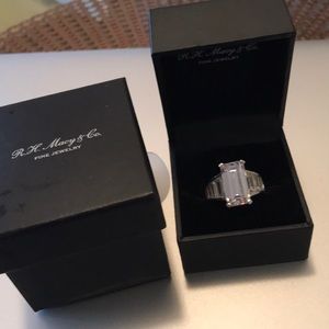 Diamond Ring Silver Size 7